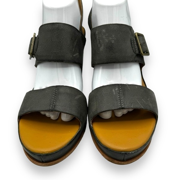 Kork-Ease San Carlos Distressed Slingback Platform Sandals, Dark Grey, Size 11 - Picture 8 of 15